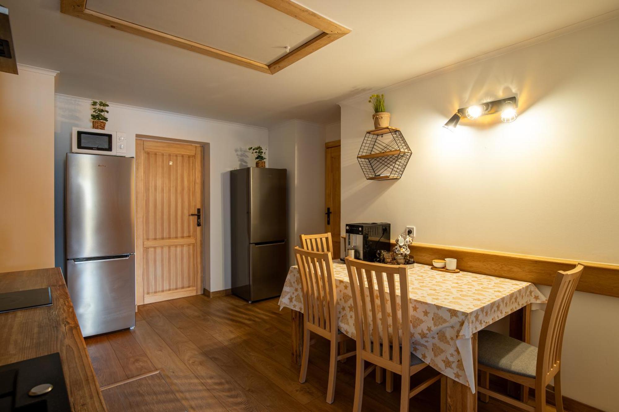 Apartamenty I Pokoje Krupowki Tuz Tuz Zakopane Rom bilde