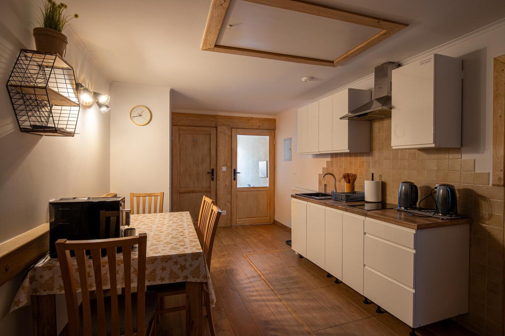 Apartamenty I Pokoje Krupowki Tuz Tuz Zakopane Rom bilde